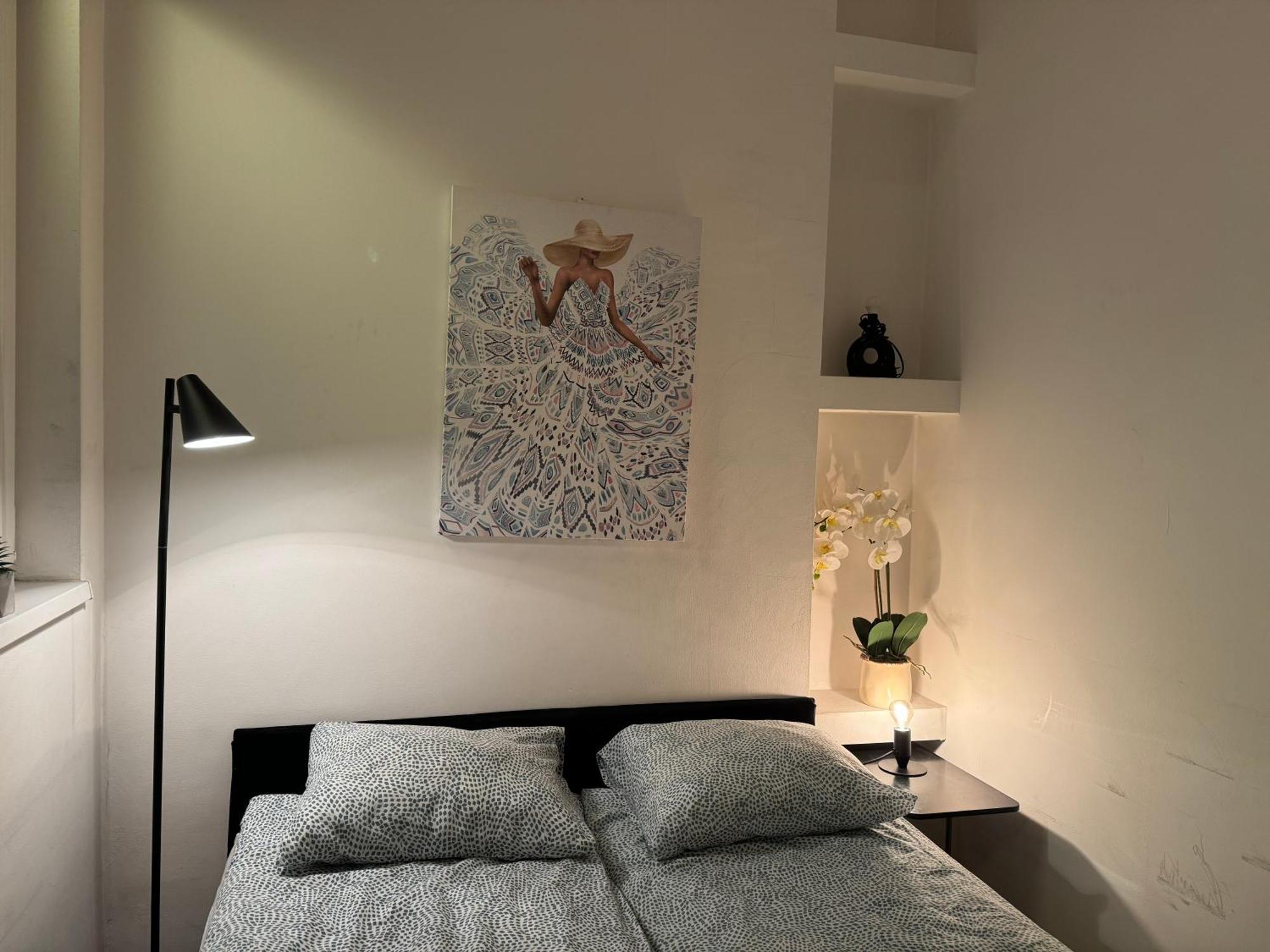 Stylish Apartment by the Vígszínház Theater Budapest Kültér fotó